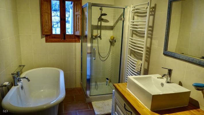 3 soveværelse Finca/Landehus til salg i Los Guajares med swimmingpool garage - € 330.000 (Ref: 5167460)