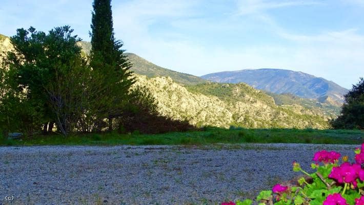 3 soveværelse Finca/Landehus til salg i Los Guajares med swimmingpool garage - € 330.000 (Ref: 5167460)