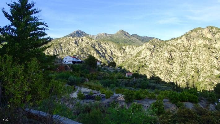 3 soveværelse Finca/Landehus til salg i Los Guajares med swimmingpool garage - € 330.000 (Ref: 5167460)