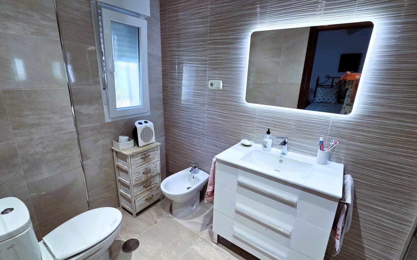 4 soveværelse Villa til salg i Padul med garage - € 300.000 (Ref: 5176010)