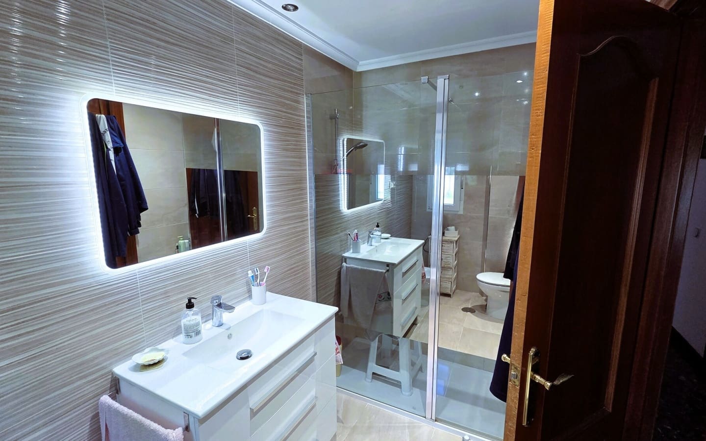 4 soveværelse Villa til salg i Padul med garage - € 300.000 (Ref: 5176010)