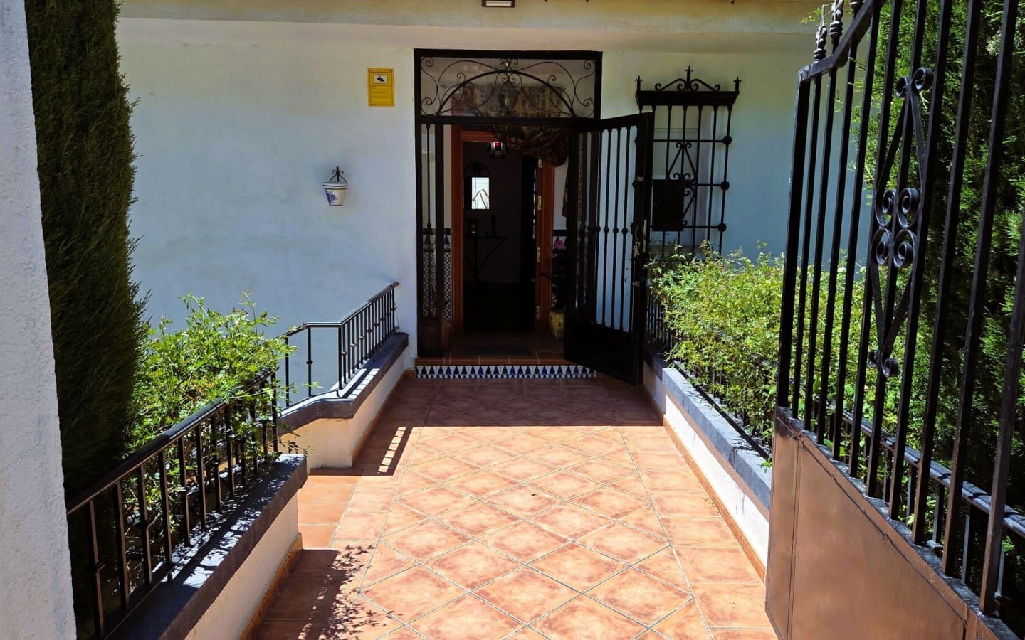 4 soveværelse Villa til salg i Padul med garage - € 300.000 (Ref: 5176010)