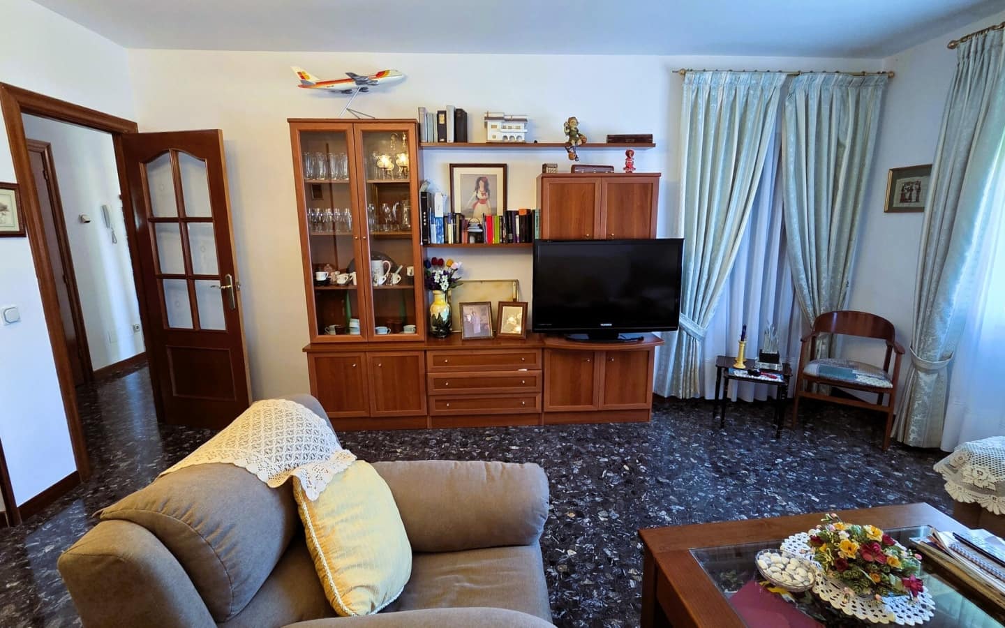 4 soveværelse Villa til salg i Padul med garage - € 300.000 (Ref: 5176010)