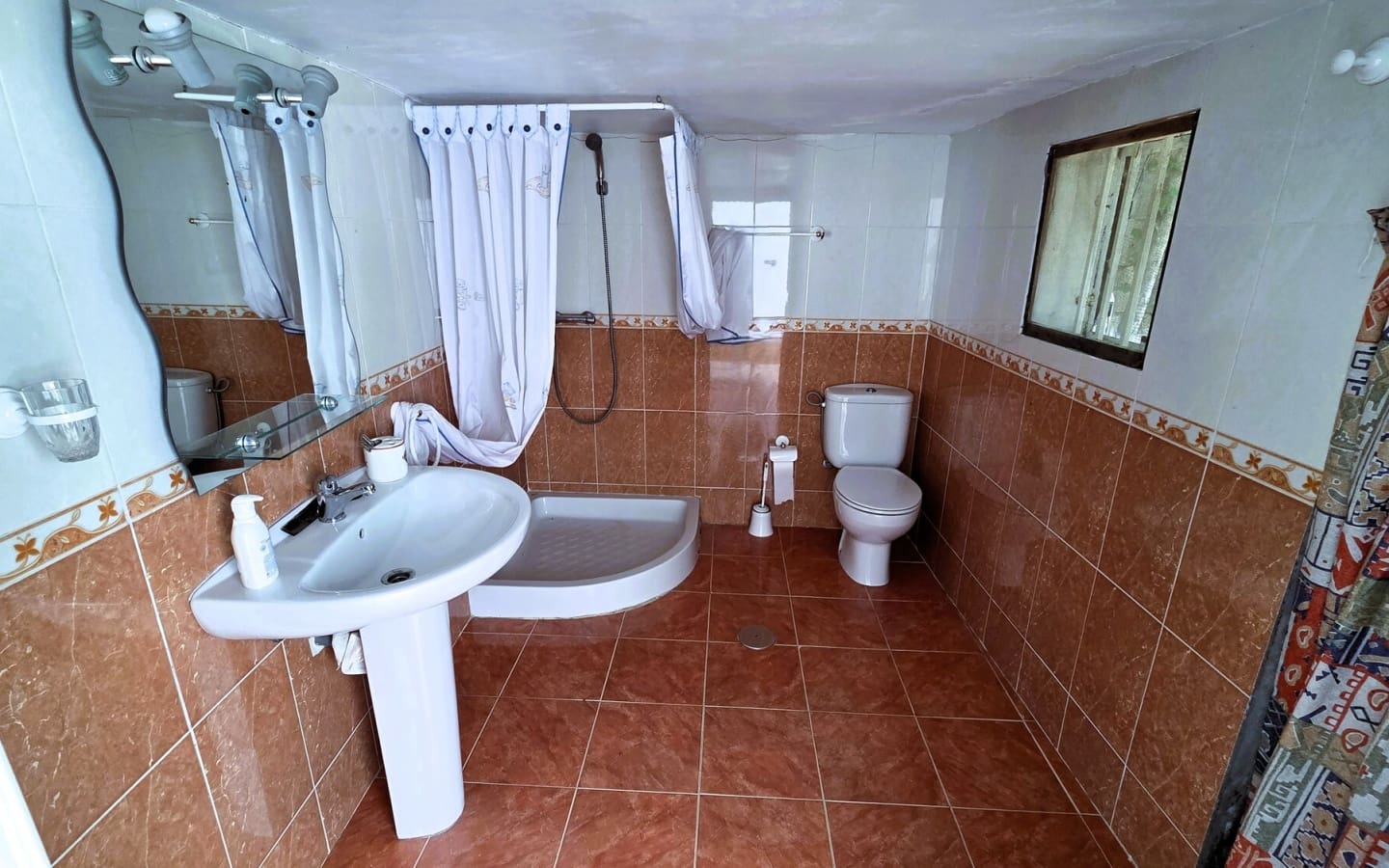 4 soveværelse Villa til salg i Padul med garage - € 300.000 (Ref: 5176010)