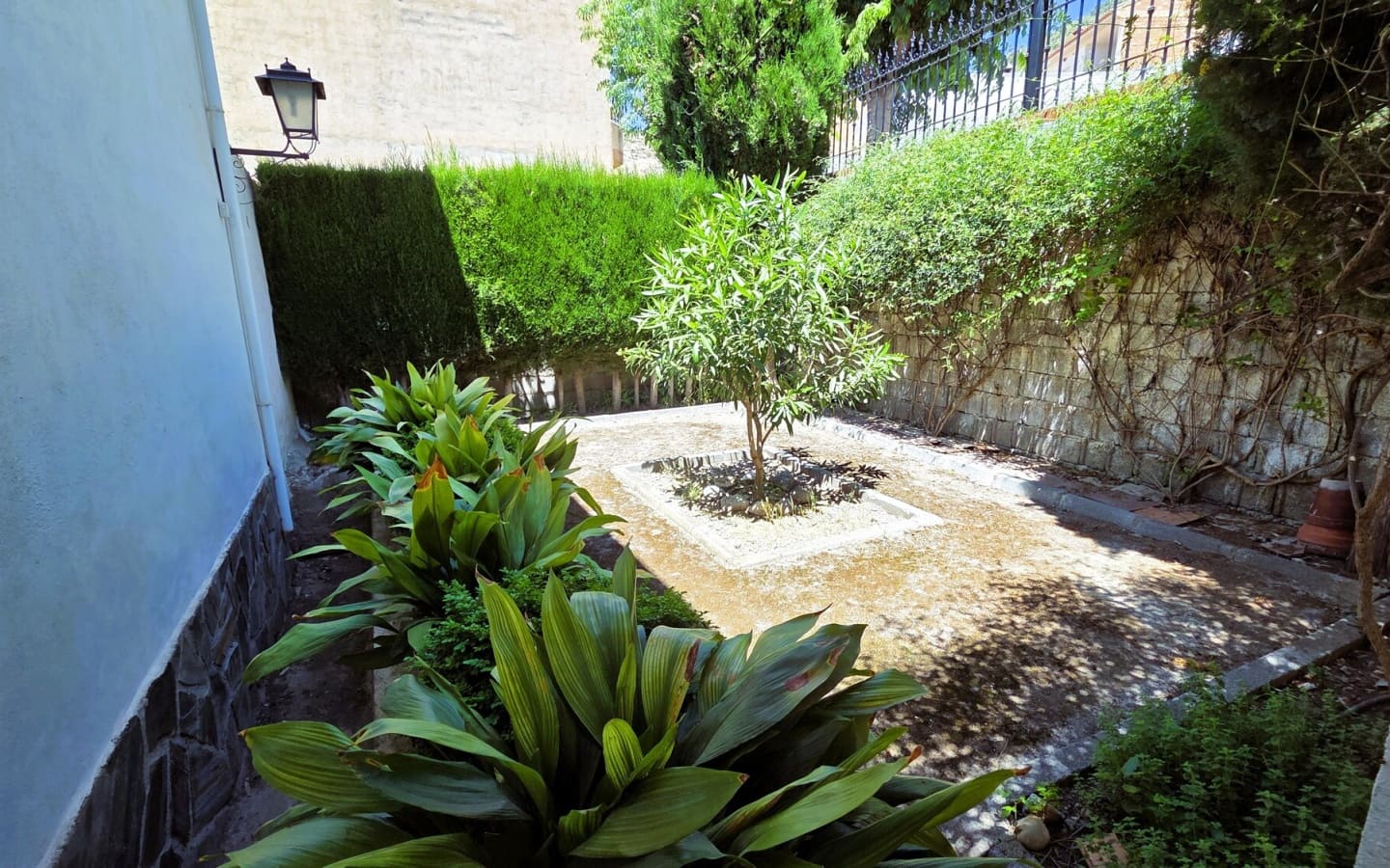 4 soveværelse Villa til salg i Padul med garage - € 300.000 (Ref: 5176010)