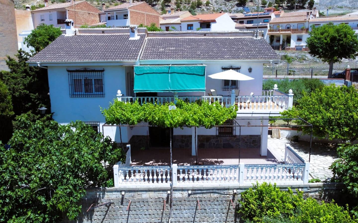 4 soveværelse Villa til salg i Padul med garage - € 300.000 (Ref: 5176010)