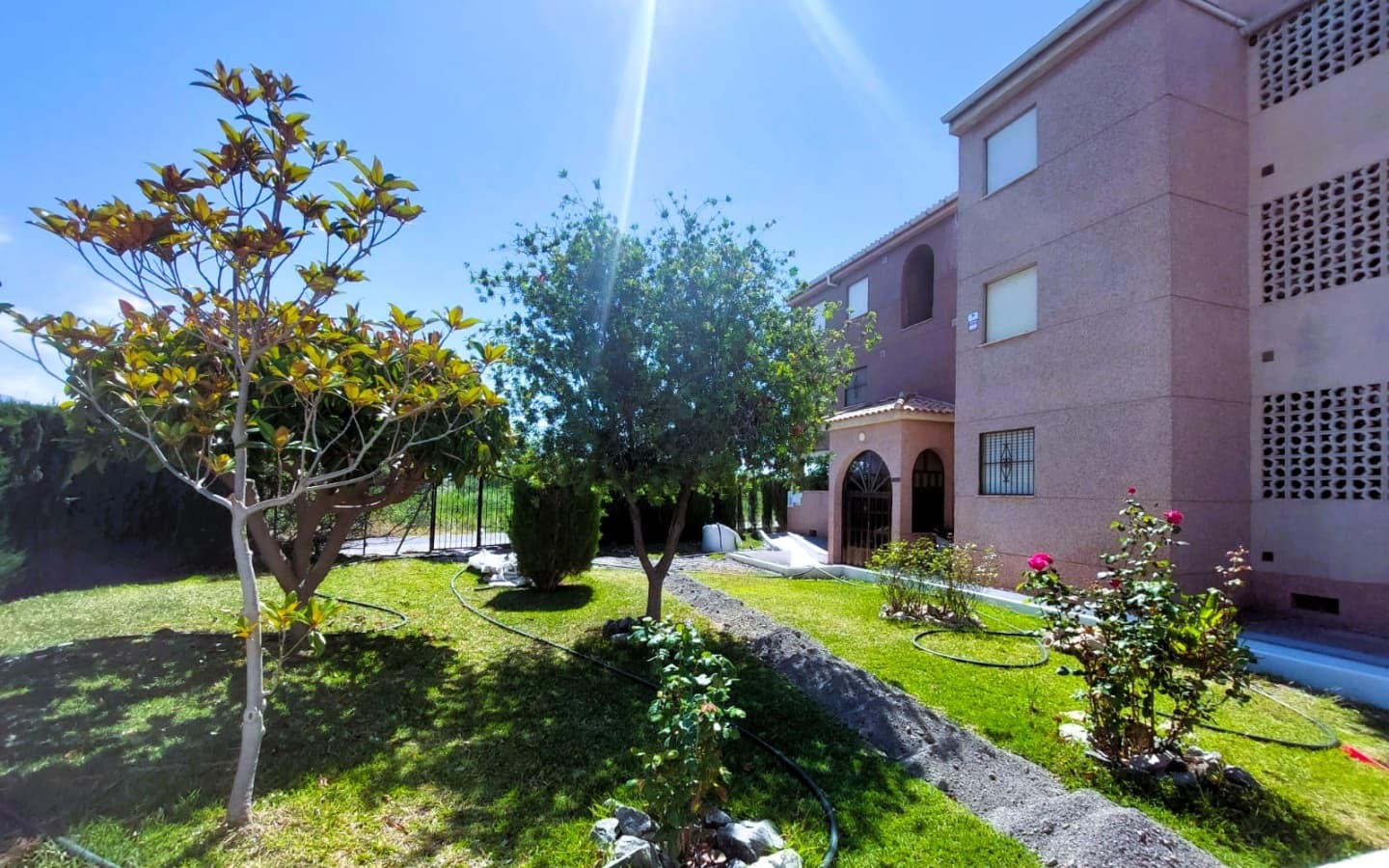 2 bedroom Flat for sale in Salobrena with garage - € 250,000 (Ref: 5176011)