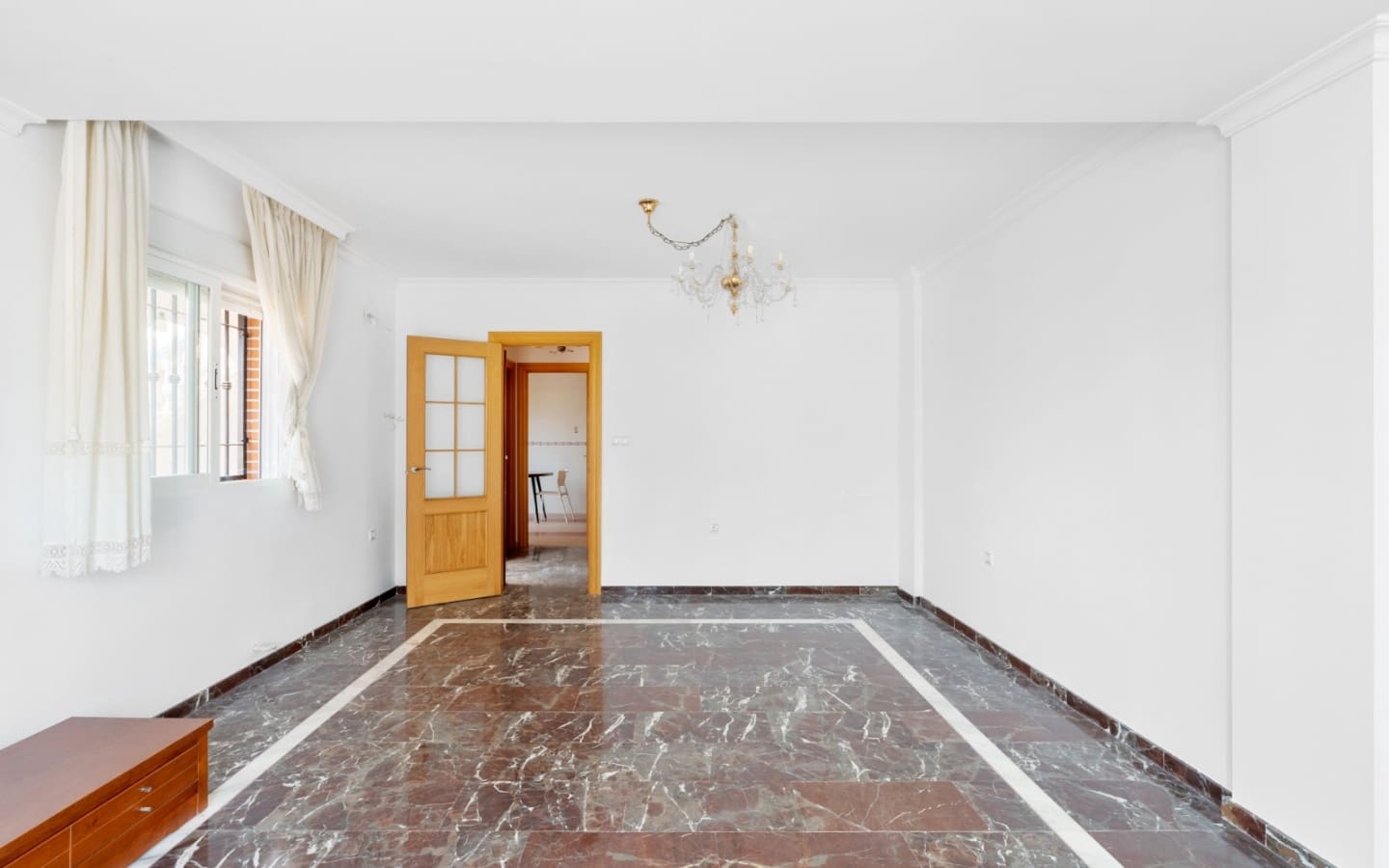 3 bedroom Villa for sale in Peligros with garage - € 310,000 (Ref: 5176014)