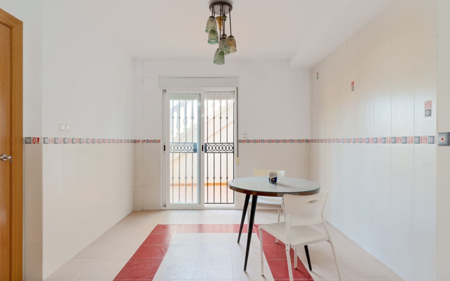 3 bedroom Villa for sale in Peligros with garage - € 310,000 (Ref: 5176014)