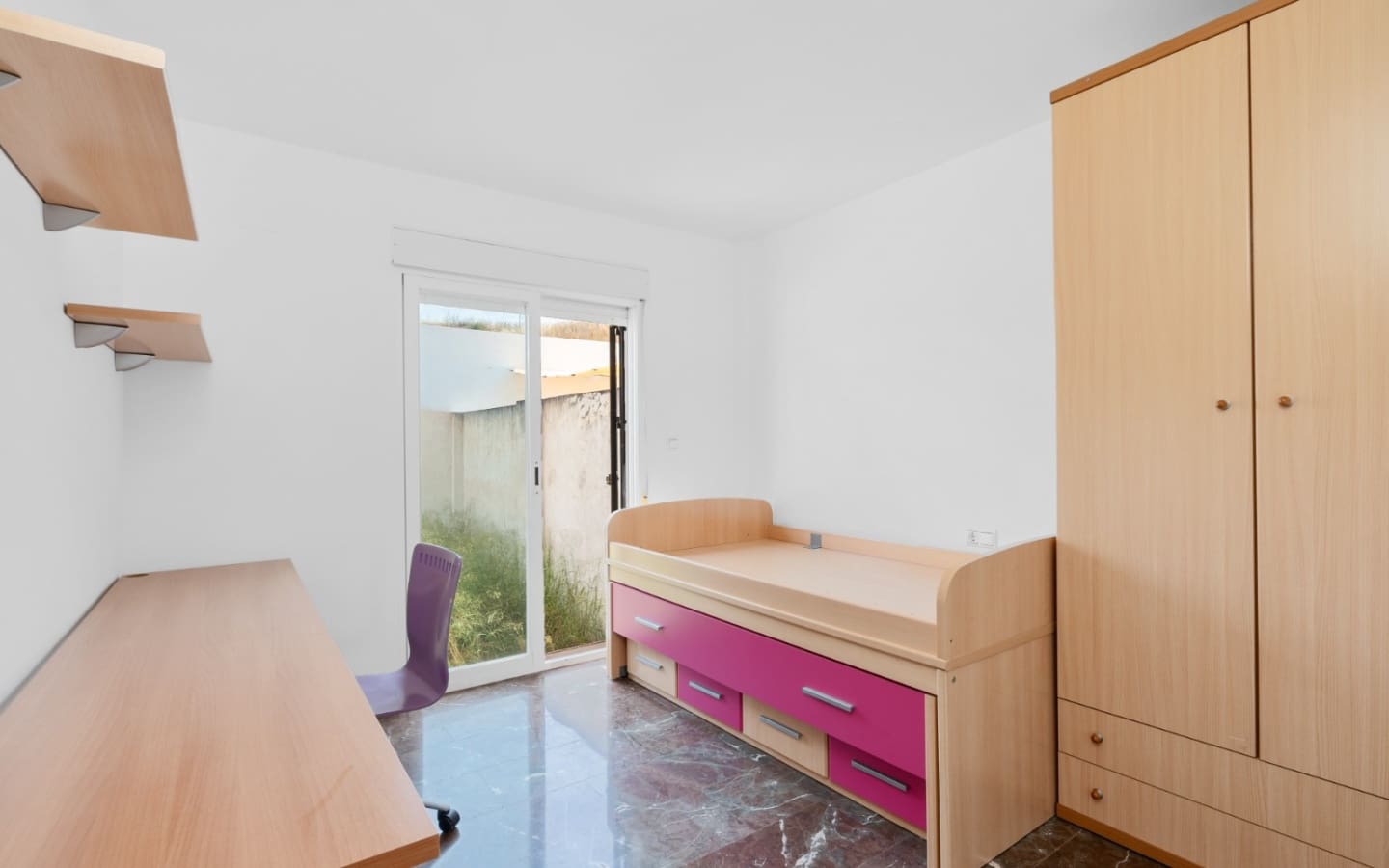 3 bedroom Villa for sale in Peligros with garage - € 310,000 (Ref: 5176014)