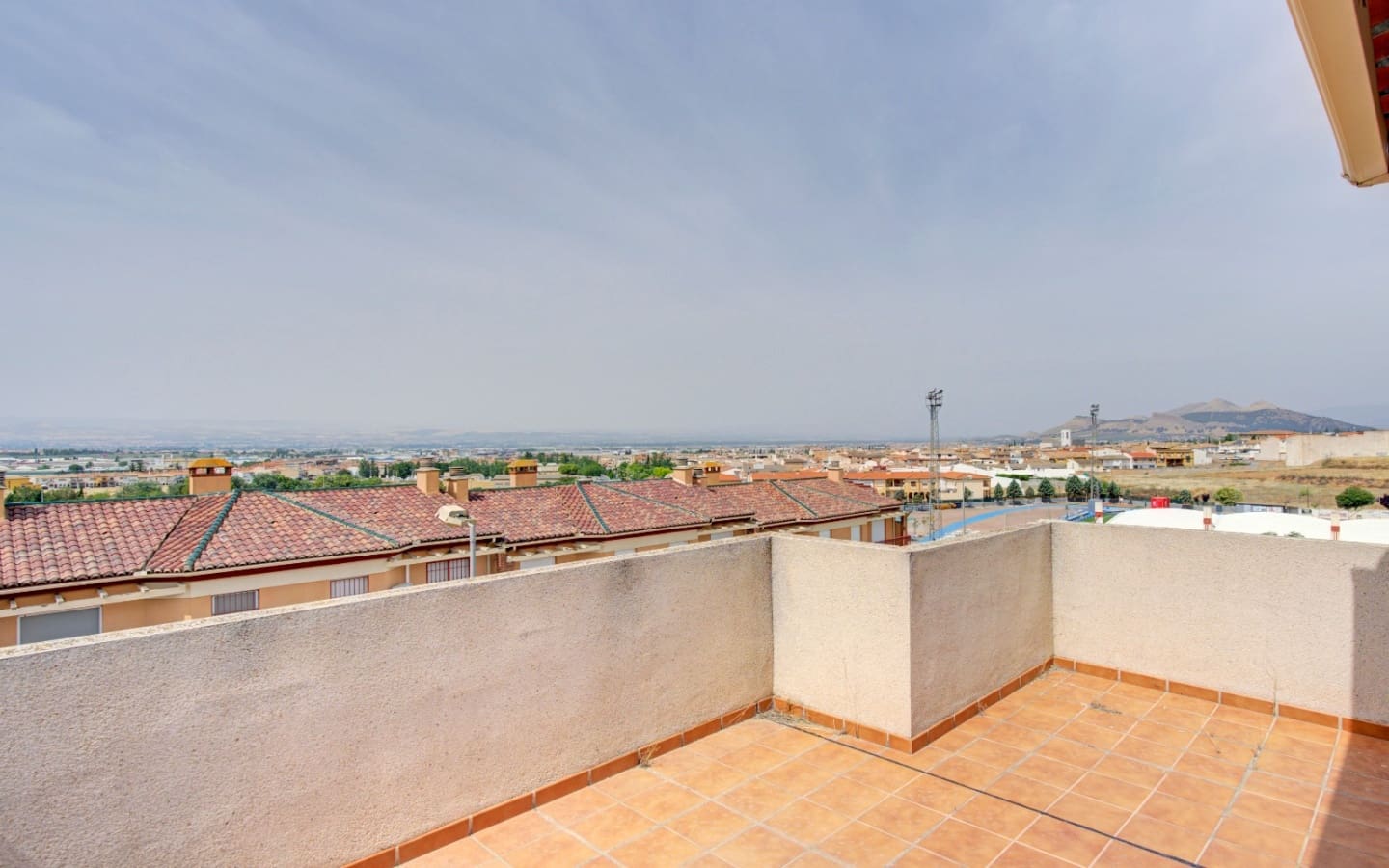 3 bedroom Villa for sale in Peligros with garage - € 310,000 (Ref: 5176014)