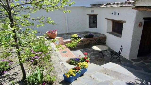 9 soveværelse Finca/Landehus til salg i La Taha - € 450.000 (Ref: 5241479)