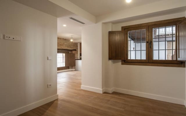 1 soveværelse Lejlighed til salg i Albaicin, Granada by - € 233.000 (Ref: 5329345)