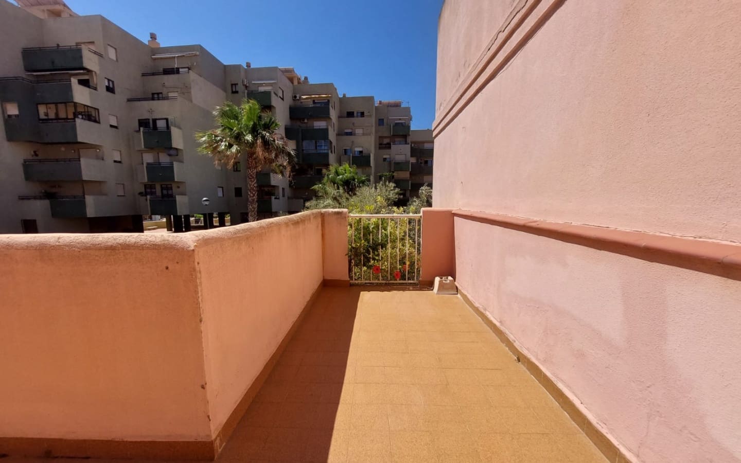 3 soveværelse Villa til salg i Salobrena med garage - € 325.000 (Ref: 5329346)