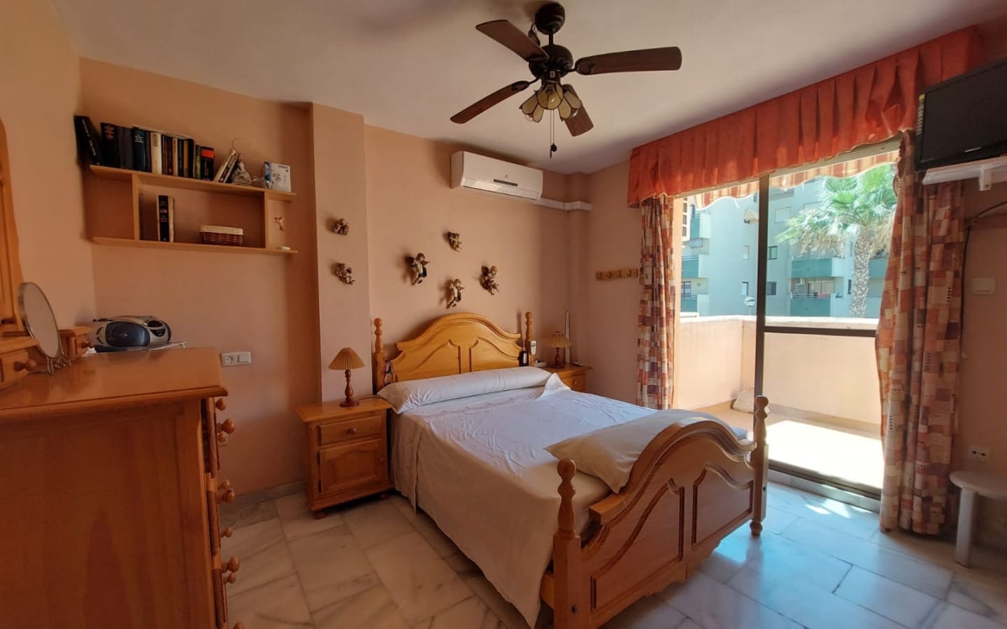 3 soveværelse Villa til salg i Salobrena med garage - € 325.000 (Ref: 5329346)