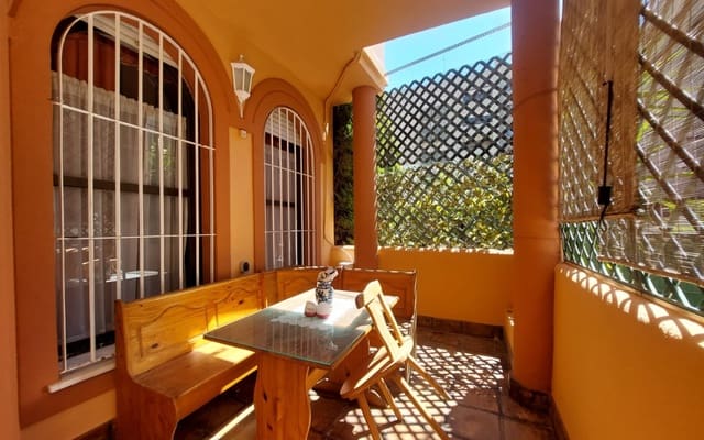 3 soveværelse Villa til salg i Salobreña med garage - € 325.000 (Ref: 5329346)