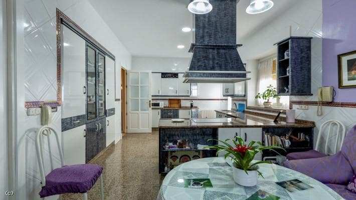 9 soverom Villa til salgs i Orgiva med svømmebasseng - € 490 000 (Ref: 5420269)