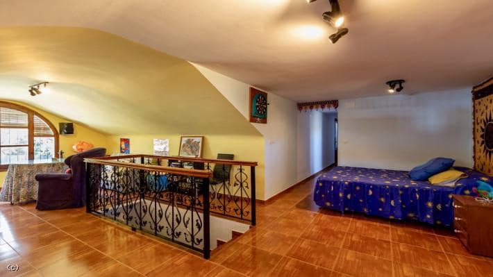 9 soverom Villa til salgs i Orgiva med svømmebasseng - € 490 000 (Ref: 5420269)