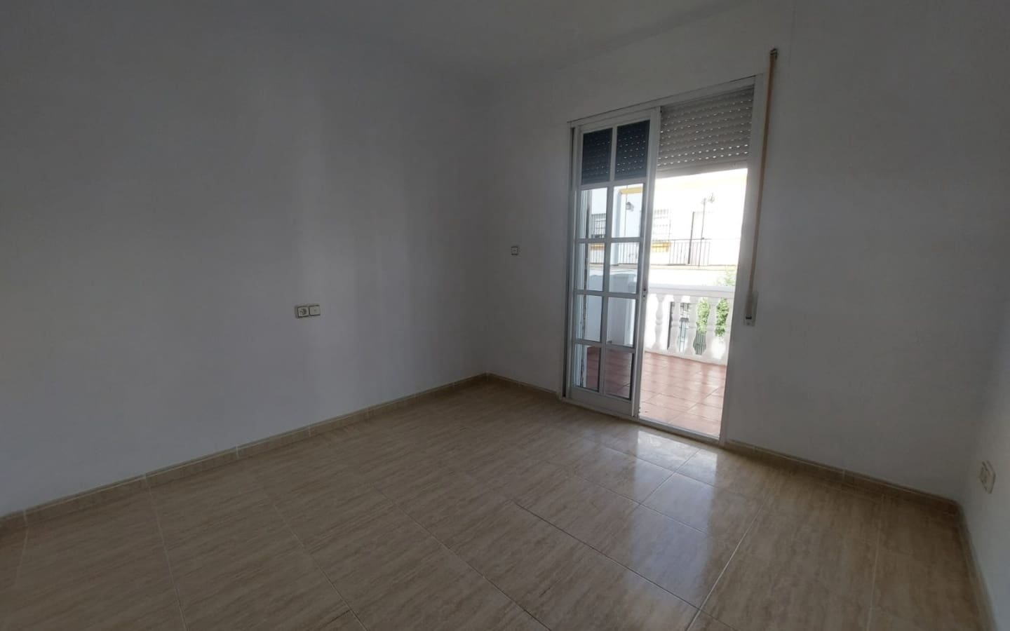 4 soveværelse Villa til salg i Salobrena med garage - € 350.000 (Ref: 5431910)