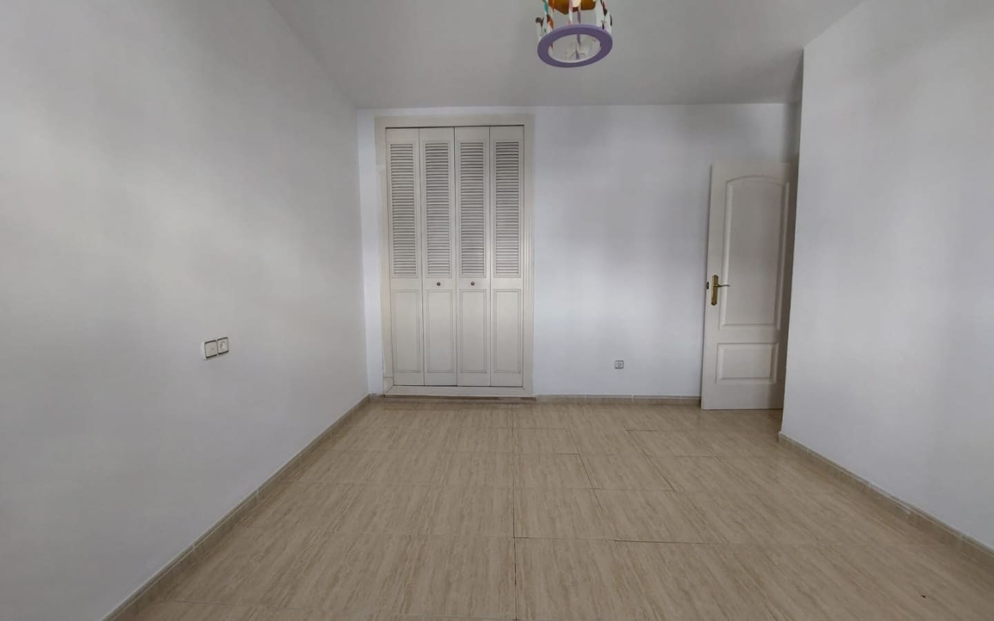 4 soveværelse Villa til salg i Salobrena med garage - € 350.000 (Ref: 5431910)