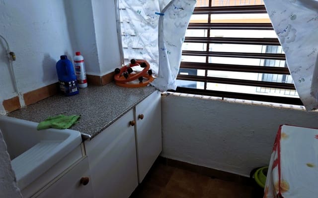 4 soveværelse Lejlighed til salg i Orgiva - € 130.000 (Ref: 5467267)