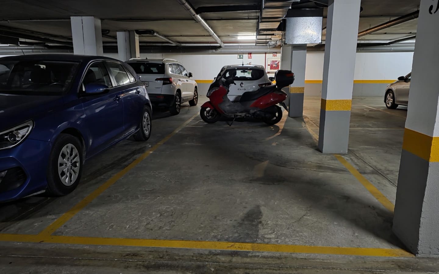 Piso de 2 habitaciones en Estepona en venta con garaje - 349.000 € (Ref: 5513068)