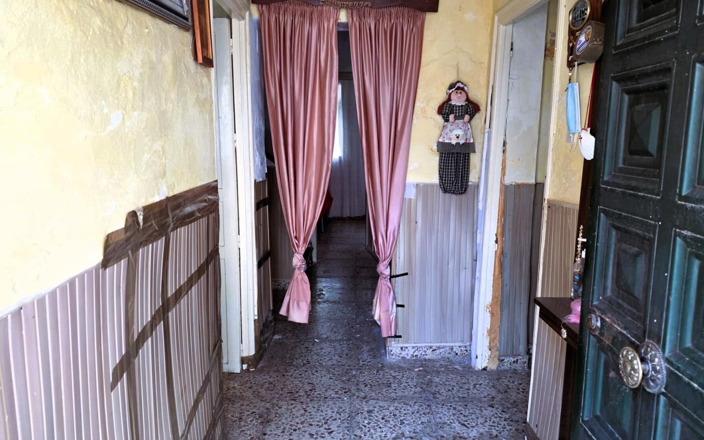 4 bedroom Townhouse for sale in Orgiva - € 70,000 (Ref: 5691330)