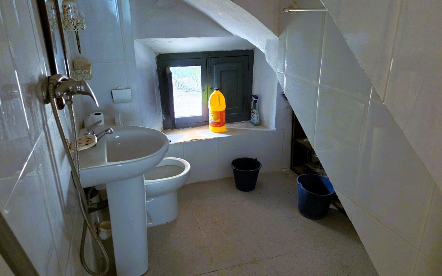 4 bedroom Townhouse for sale in Orgiva - € 70,000 (Ref: 5691330)