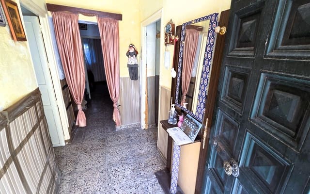 4 bedroom Townhouse for sale in Orgiva - € 70,000 (Ref: 5691330)