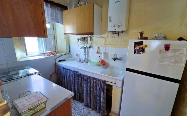 4 bedroom Townhouse for sale in Orgiva - € 70,000 (Ref: 5691330)