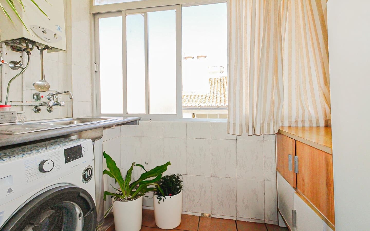 4 makuuhuone Asunto myytävänä paikassa Salobrena - 140 000 € (Ref: 5691333)