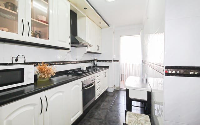 4 soveværelse Lejlighed til salg i Salobreña - € 140.000 (Ref: 5691333)