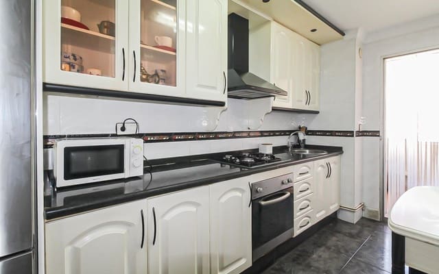 4 soveværelse Lejlighed til salg i Salobreña - € 140.000 (Ref: 5691333)