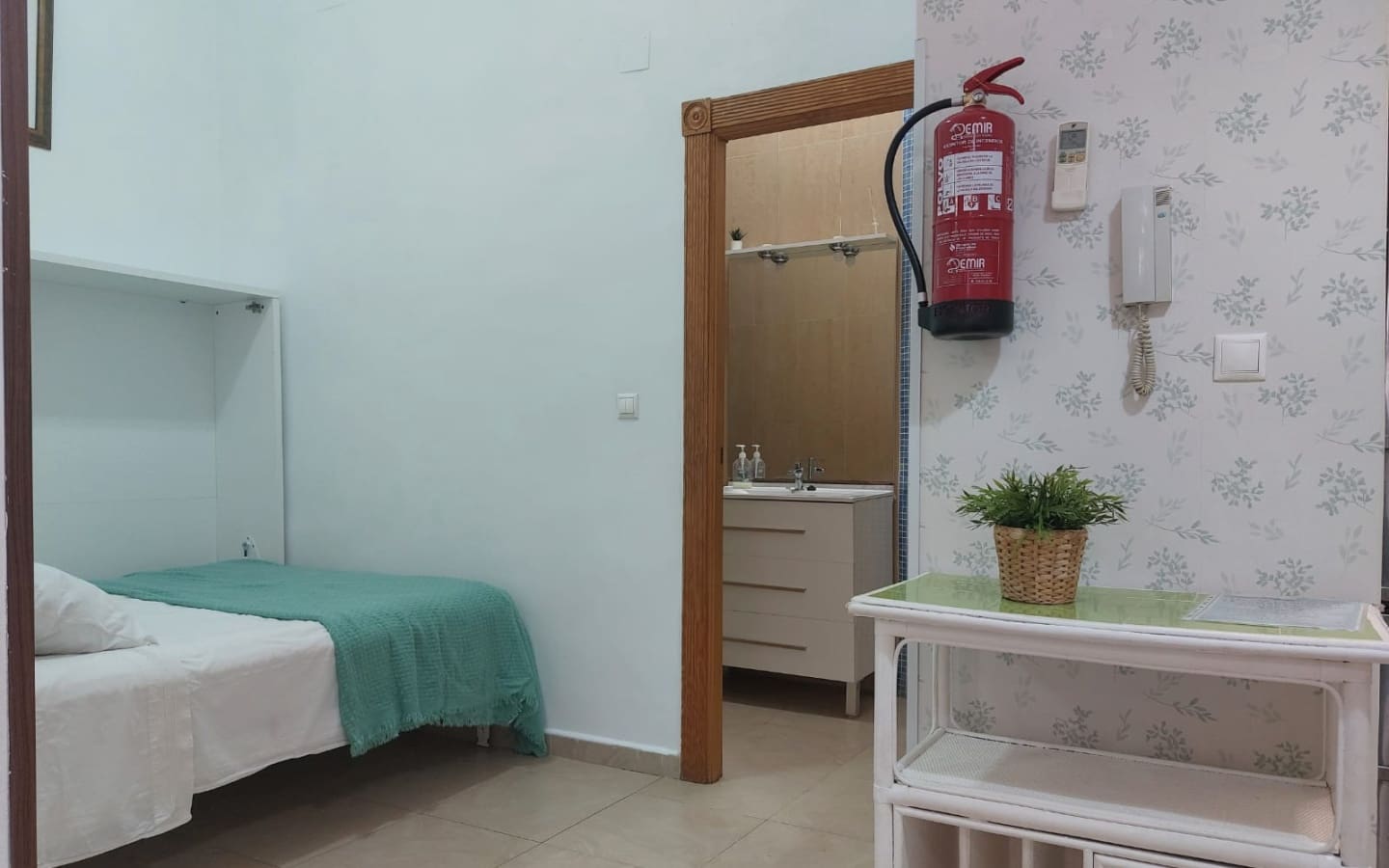 1 slaapkamer Appartement te koop in Salobrena - € 140.000 (Ref: 5716905)