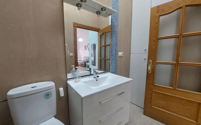 1 slaapkamer Appartement te koop in Salobreña - € 140.000 (Ref: 5716905)