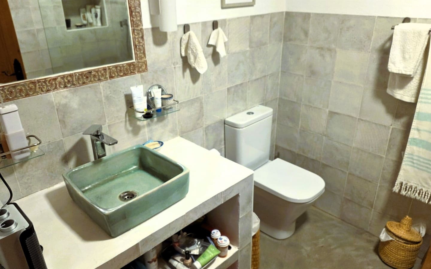 2 bedroom Townhouse for sale in Capileira - € 160,000 (Ref: 5965575)