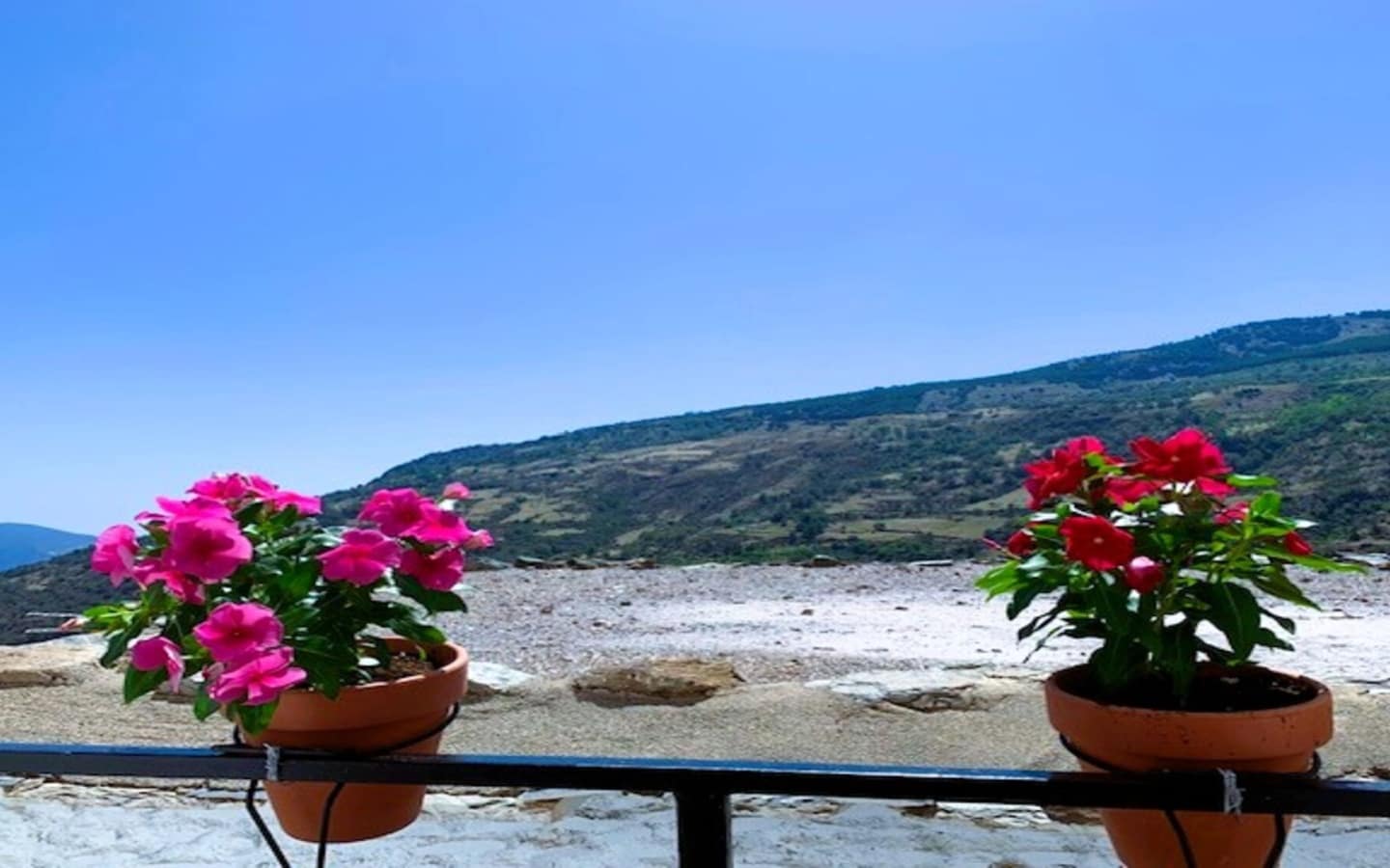 2 bedroom Townhouse for sale in Capileira - € 160,000 (Ref: 5965575)