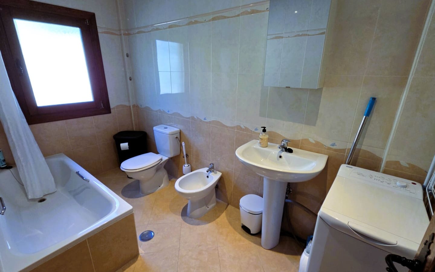 2 chambre Villa/Maison à vendre à Lanjaron avec garage - 250 000 € (Ref: 5976708)