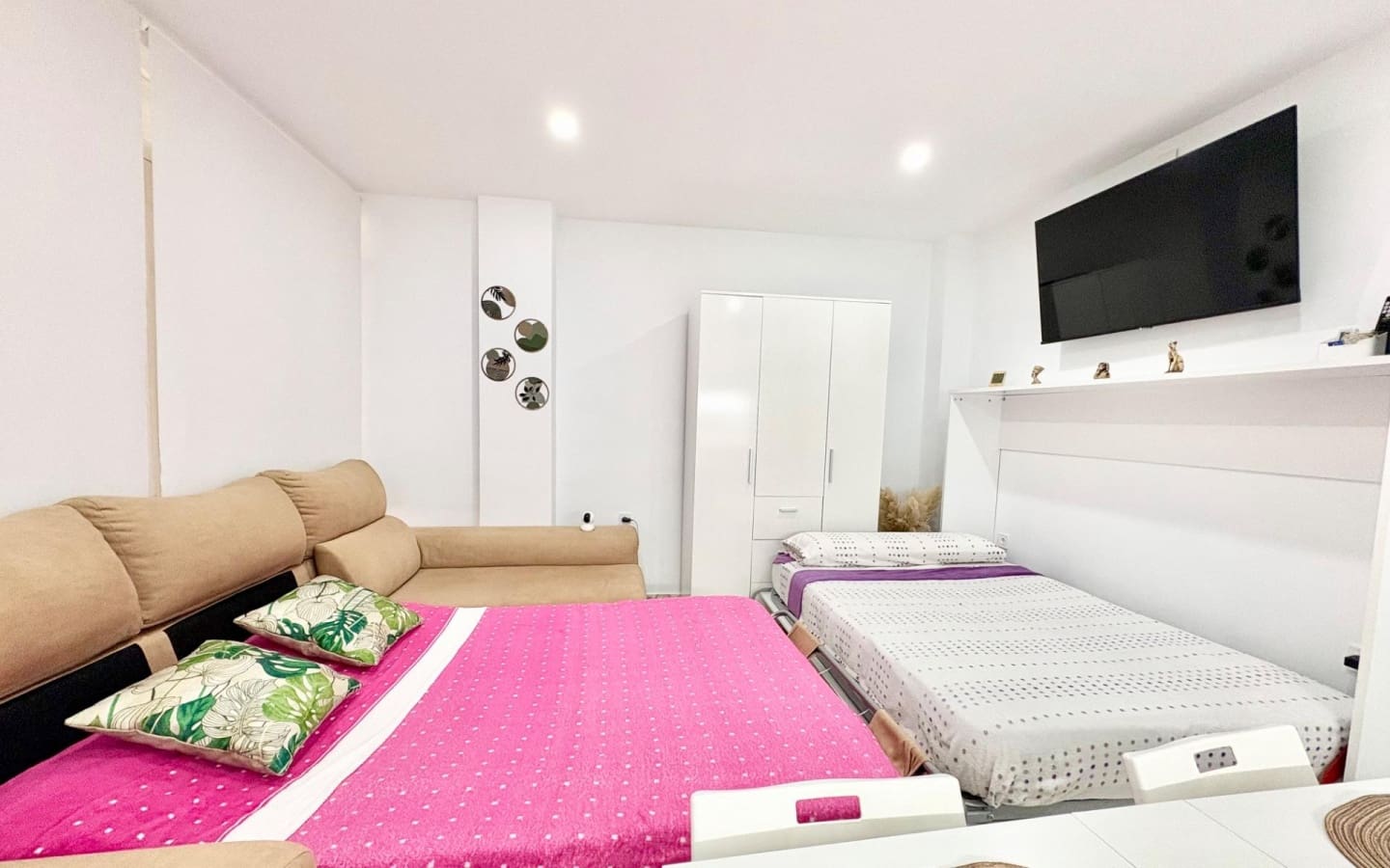 Business for sale in Salobrena - € 78,000 (Ref: 5978683)