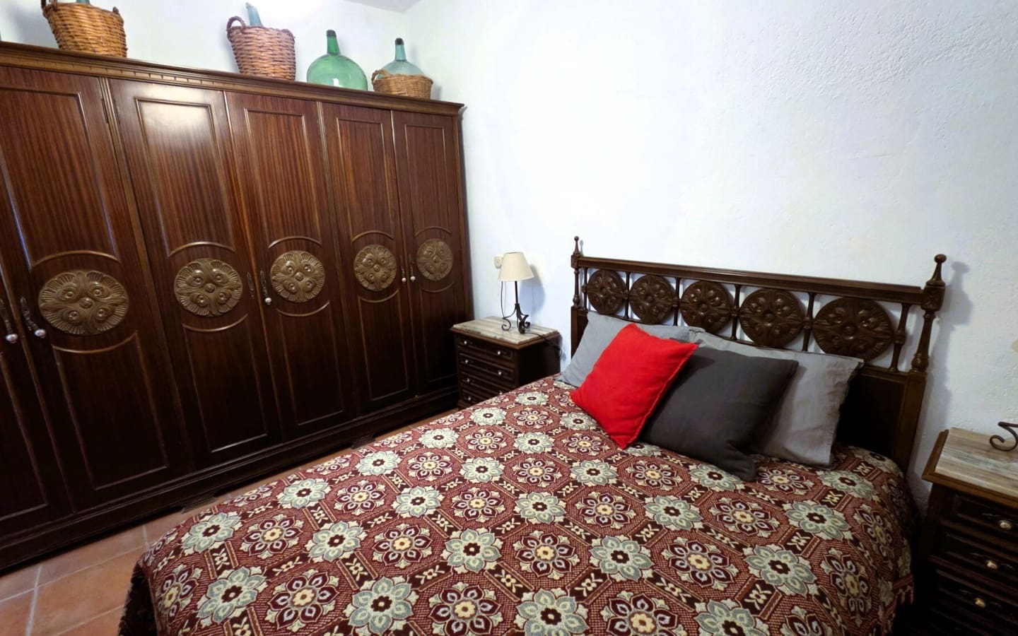 4 bedroom Finca/Country House for sale in Torvizcon - € 110,000 (Ref: 5996896)