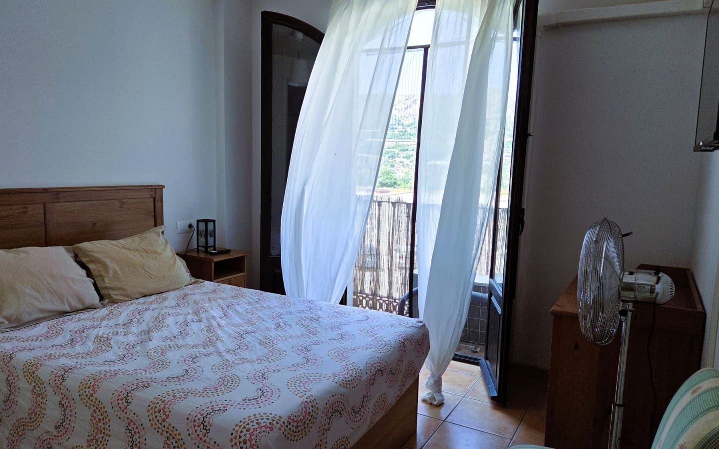 2 slaapkamer Appartement te koop in Velez de Benaudalla met zwembad - € 124.000 (Ref: 6010172)