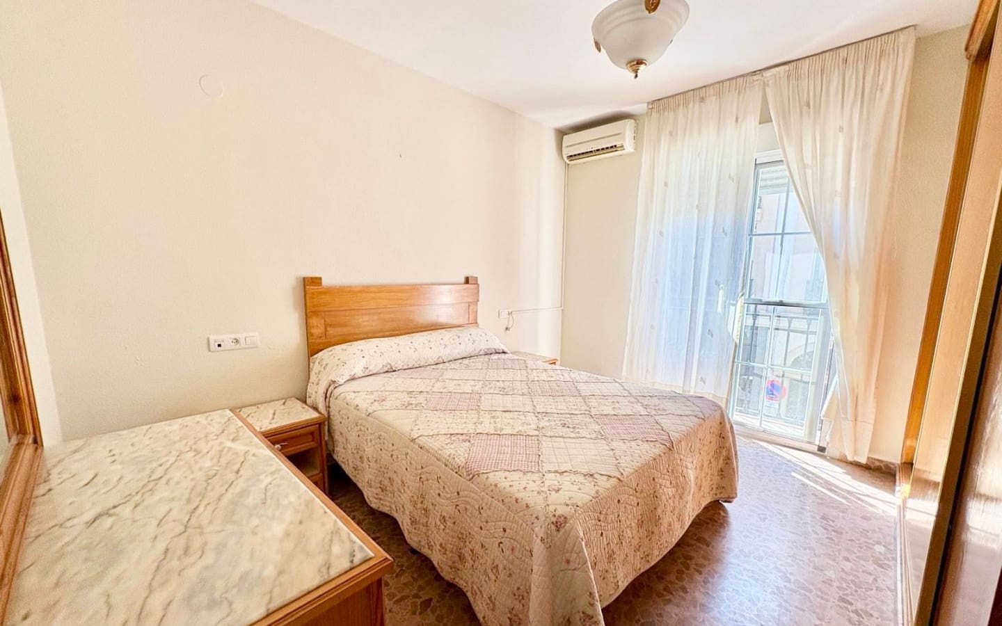 3 soveværelse Lejlighed til salg i Salobrena med garage - € 220.000 (Ref: 6010173)