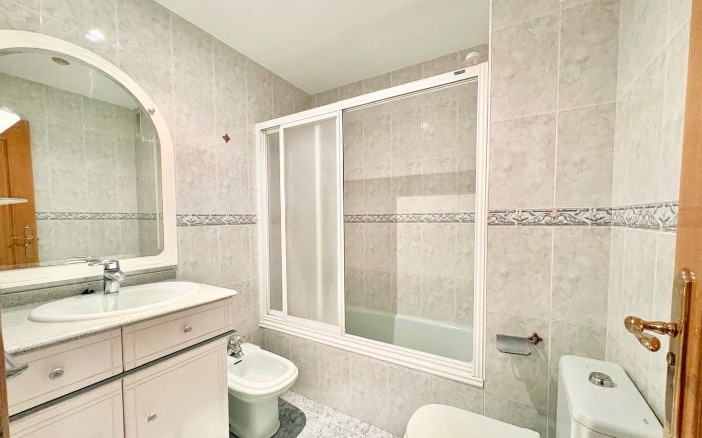 3 soveværelse Lejlighed til salg i Salobrena med garage - € 220.000 (Ref: 6010173)