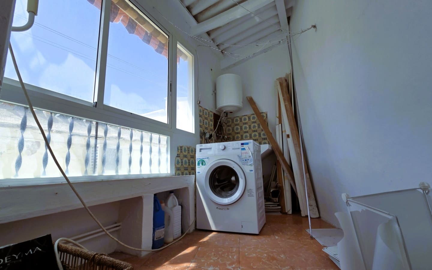 2 slaapkamer Commercieel te koop in Torvizcon - € 50.500 (Ref: 6010174)