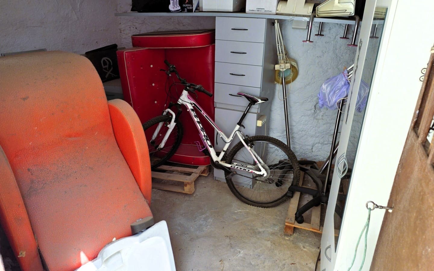 2 slaapkamer Commercieel te koop in Torvizcon - € 50.500 (Ref: 6010174)