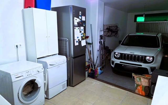 5 soveværelse Byhus til salg i Orgiva med garage - € 320.000 (Ref: 6039838)