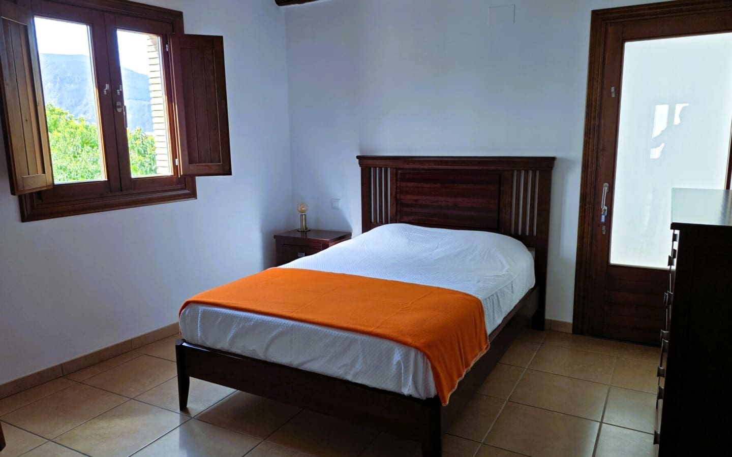 5 soveværelse Byhus til salg i Orgiva med garage - € 320.000 (Ref: 6039838)