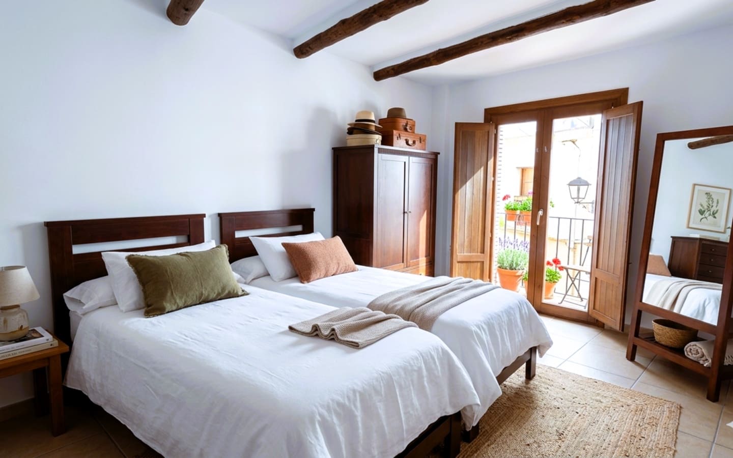 5 soveværelse Byhus til salg i Orgiva med garage - € 320.000 (Ref: 6039838)