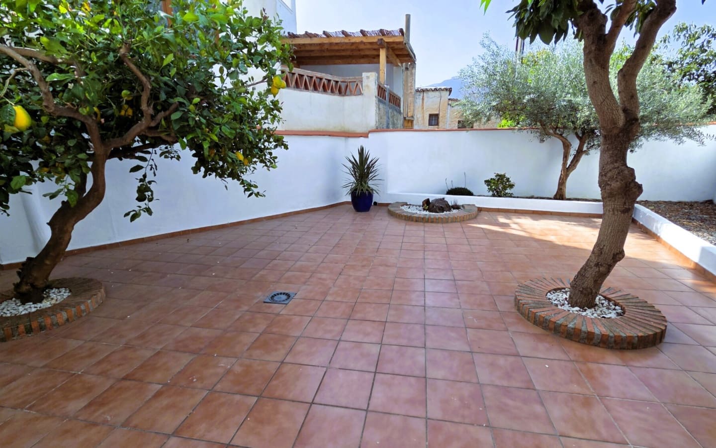 5 soveværelse Byhus til salg i Orgiva med garage - € 320.000 (Ref: 6039838)