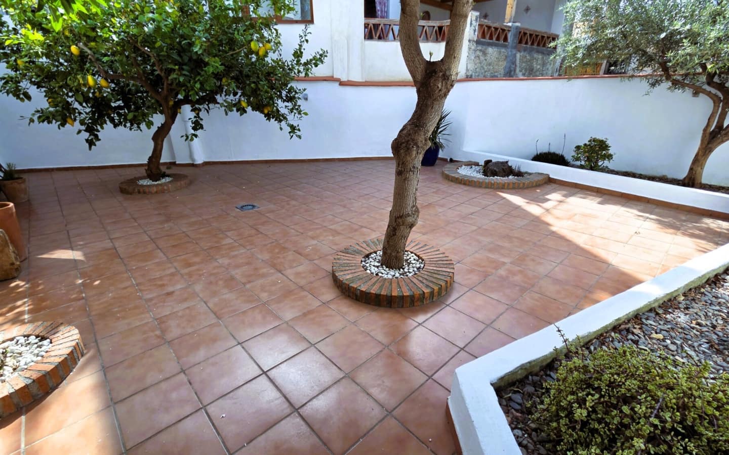 5 soveværelse Byhus til salg i Orgiva med garage - € 320.000 (Ref: 6039838)